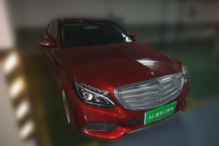 Used Mercedes-Benz C-Class 2015 C 180 L Front Right 45 Deg