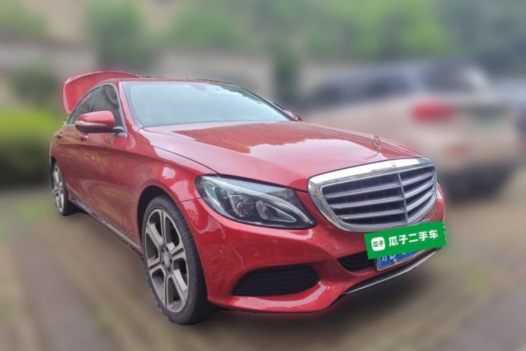 Used Mercedes-Benz C-Class 2015 Facelift C 180 L Front Right 45 Deg