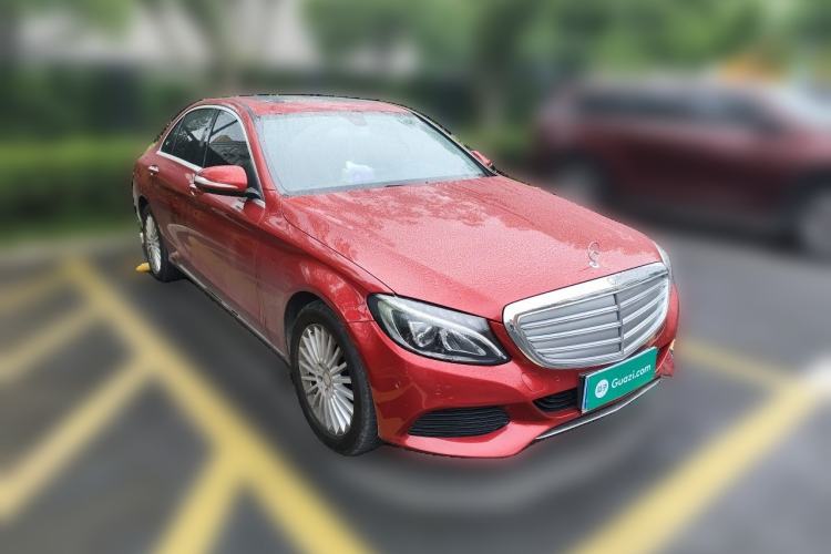 Used Mercedes-Benz C-Class 2015 C 180 L Front Right 45 Deg