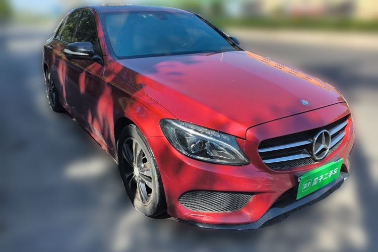 Used Mercedes-Benz C-Class 2015 C 200 Sport Edition Front Right 45 Deg
