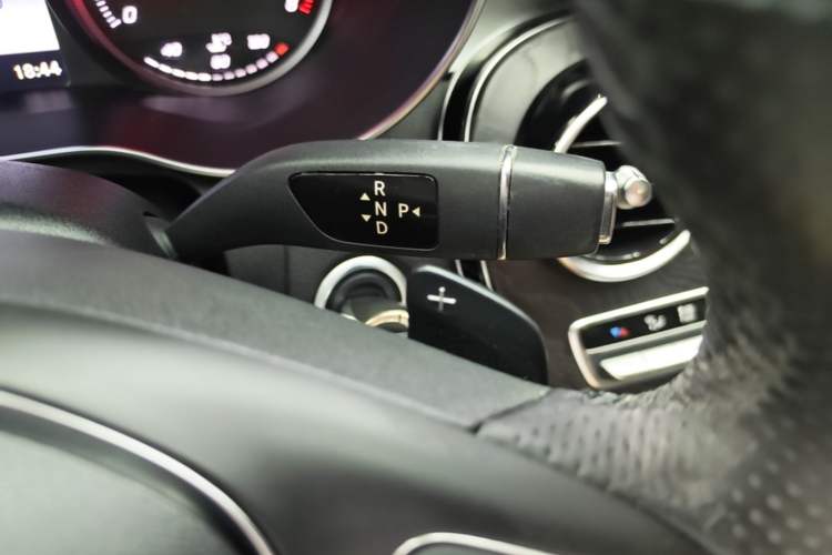 Used Mercedes-Benz C-Class 2015 C 200 L Sport Edition Gear Lever