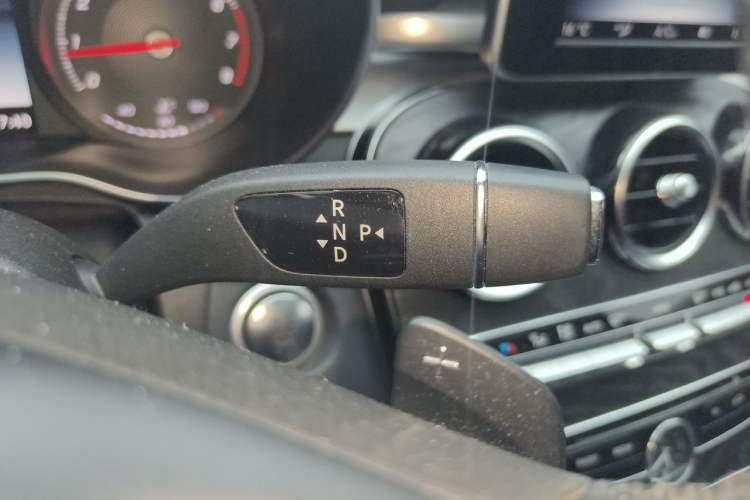 Used Mercedes-Benz C-Class 2015 C 200 L Sport Edition Gear Lever