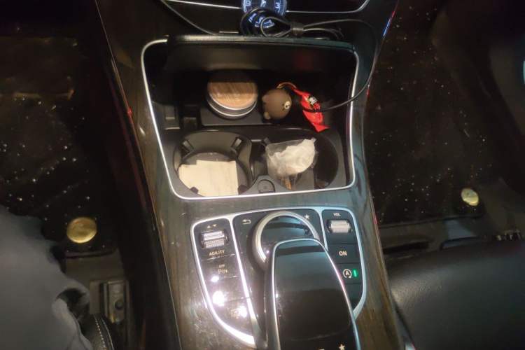 Used Mercedes-Benz C-Class 2015 C 200 L Gear Lever