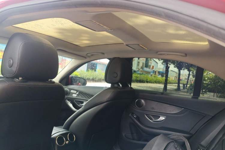 Used Mercedes-Benz C-Class 2015 C 200 L Sport Edition Headliner