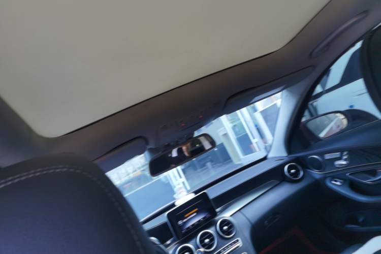 Used Mercedes-Benz C-Class 2015 C 200 L 4MATIC Sport Edition Headliner