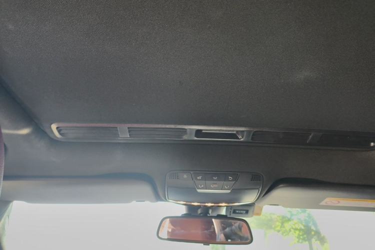 Used Mercedes-Benz C-Class 2015 C 200 Sport Edition Headliner