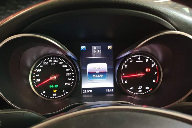 Used Mercedes-Benz C-Class 2015 C 200 Sport Edition 4MATIC Instrument Cluster