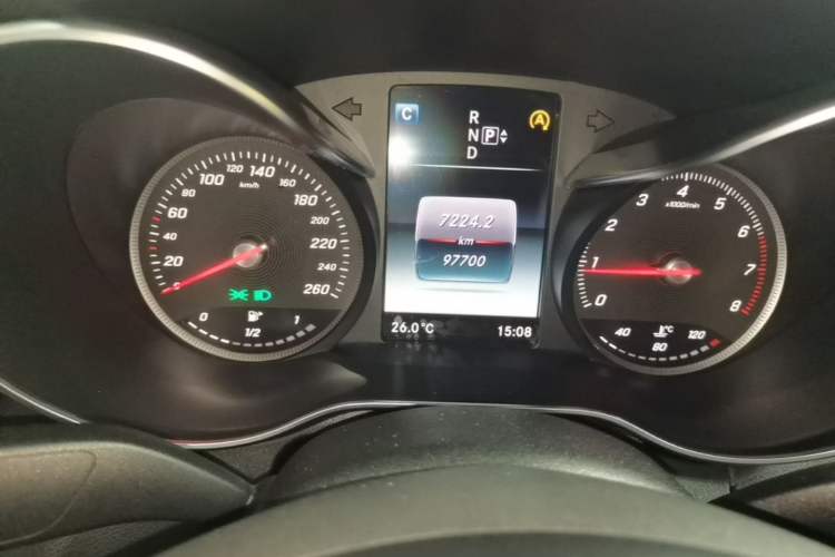 Used Mercedes-Benz C-Class 2015 C 180 L Sport Edition Instrument Cluster