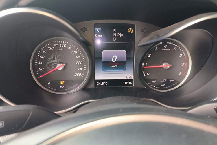 Used Mercedes-Benz C-Class 2015 C 200 L Sport Edition Instrument Cluster
