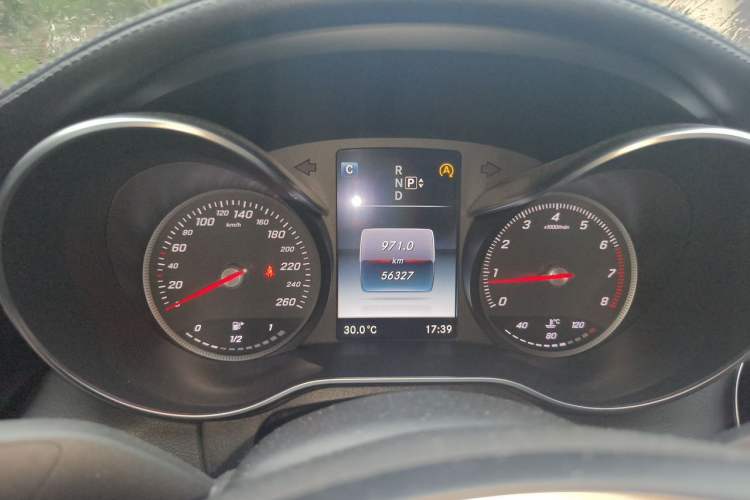 Used Mercedes-Benz C-Class 2015 C 200 L Sport Edition Instrument Cluster