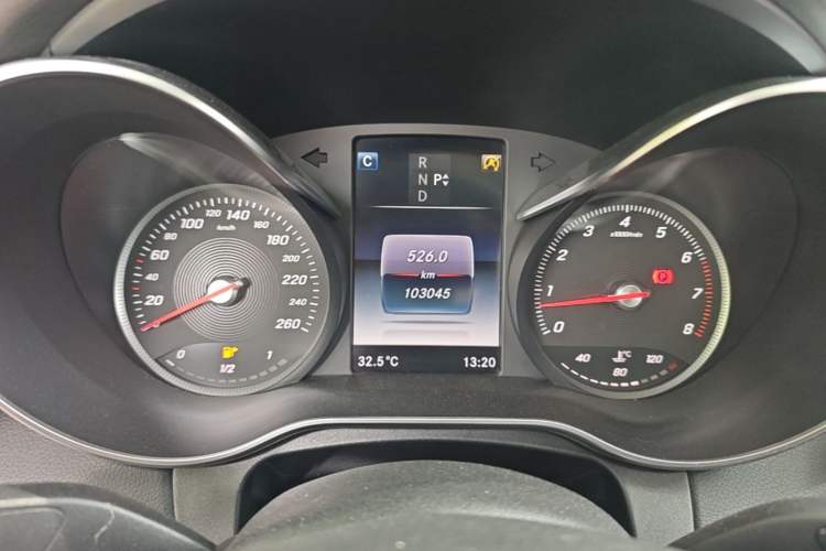 Used Mercedes-Benz C-Class 2015 Revised C 200 L Sport Edition Instrument Cluster