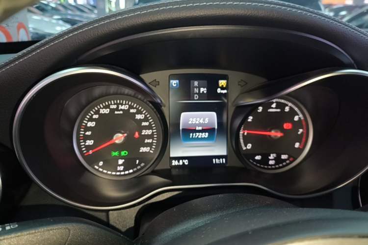 Used Mercedes-Benz C-Class 2015 Revised C 200 L Sport Edition Instrument Cluster