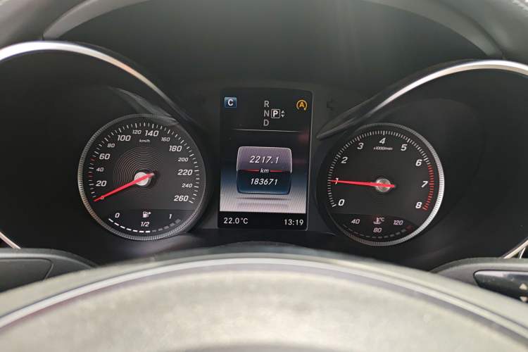 Used Mercedes-Benz C-Class 2015 C 200 L Sport Edition Instrument Cluster