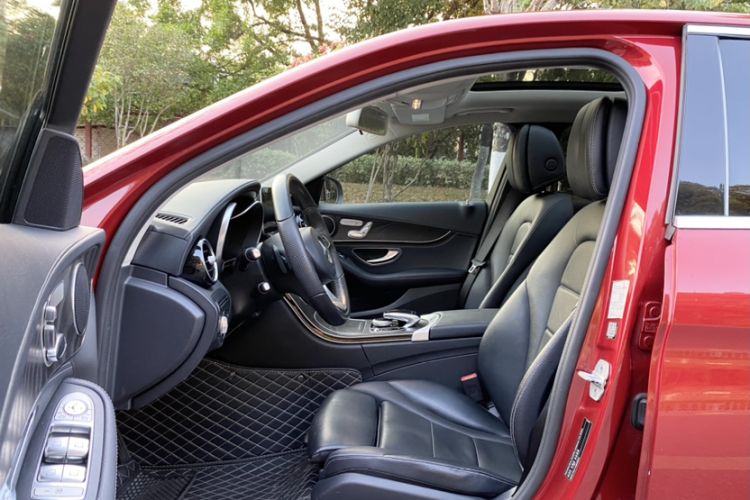 Used Mercedes-Benz C-Class 2015 Revised C 200 L Sport Edition Interior 1