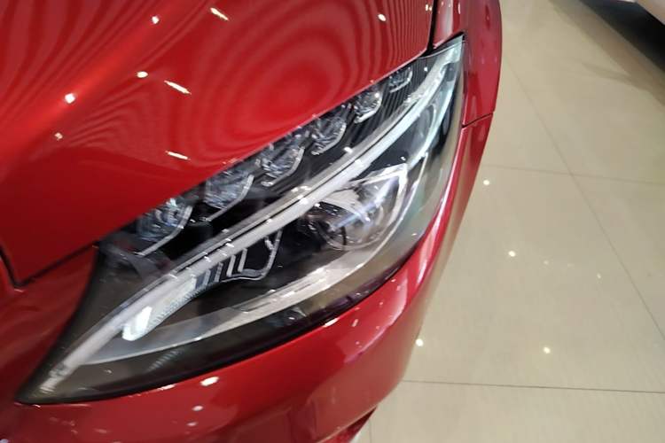 Used Mercedes-Benz C-Class 2015 Restyled C 180 L Sport Edition Left Front Headlight