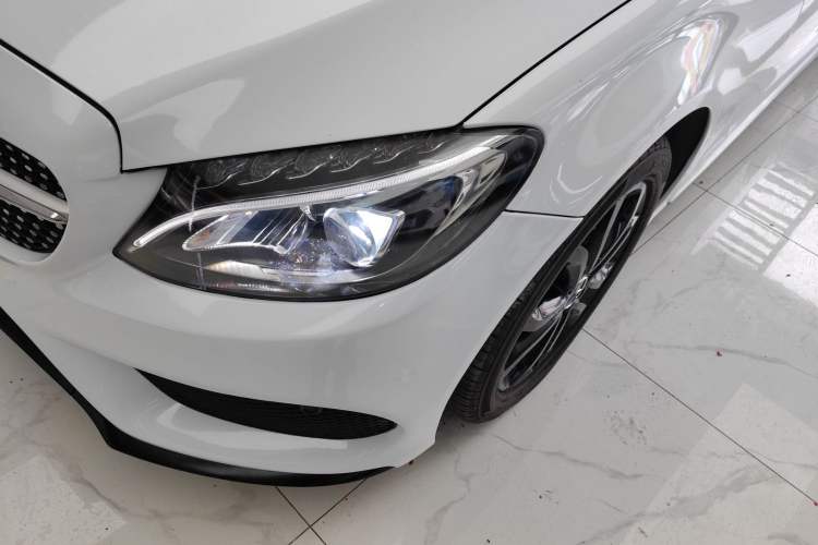 Used Mercedes-Benz C-Class 2015 C 200 L Sport Edition Left Front Headlight