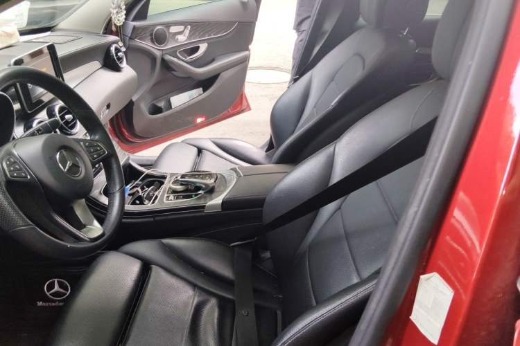 Used Mercedes-Benz C-Class 2015 Revised C 200 L Sport Edition Left Front Seat