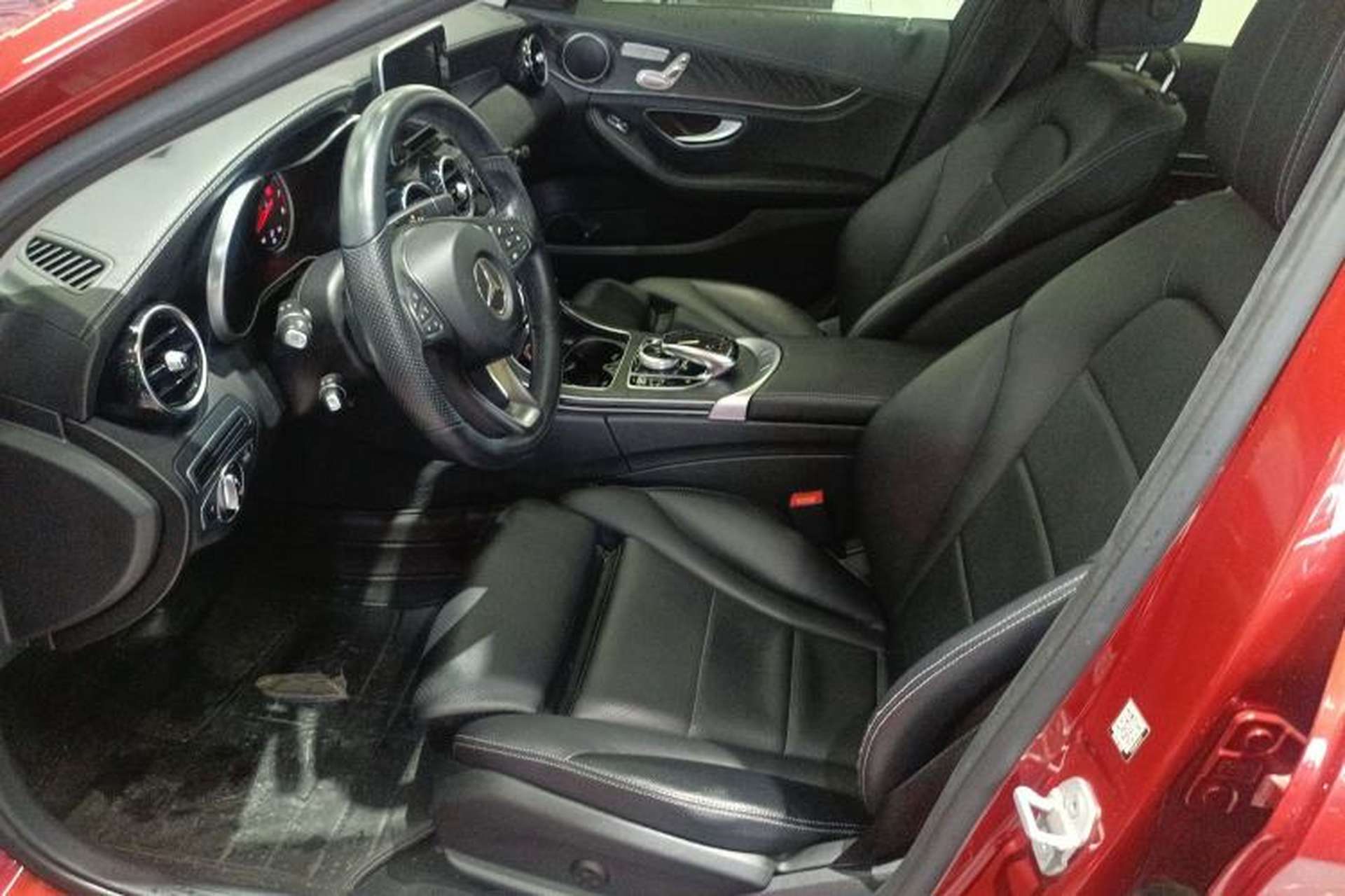 Used Mercedes-Benz C-Class 2015 Revised C 200 L Sport Edition Left Front Seat