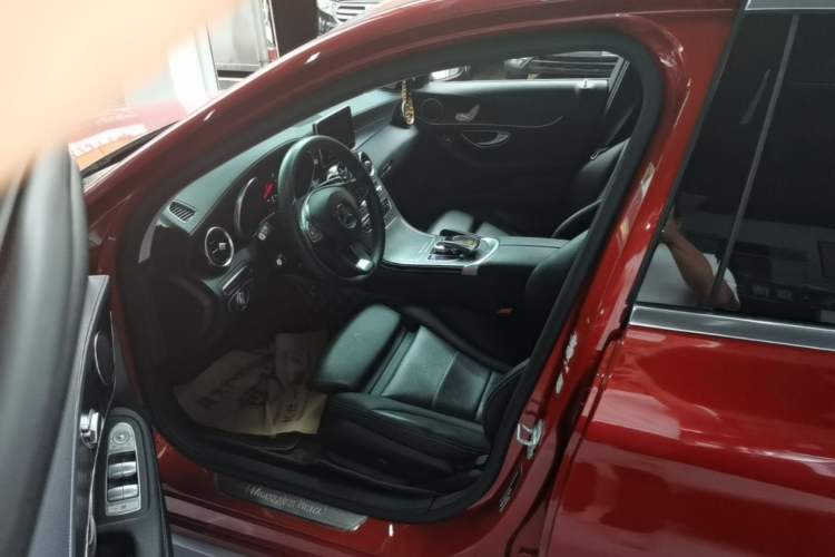 Used Mercedes-Benz C-Class 2015 C 180 L Sport Edition Left Front Seat