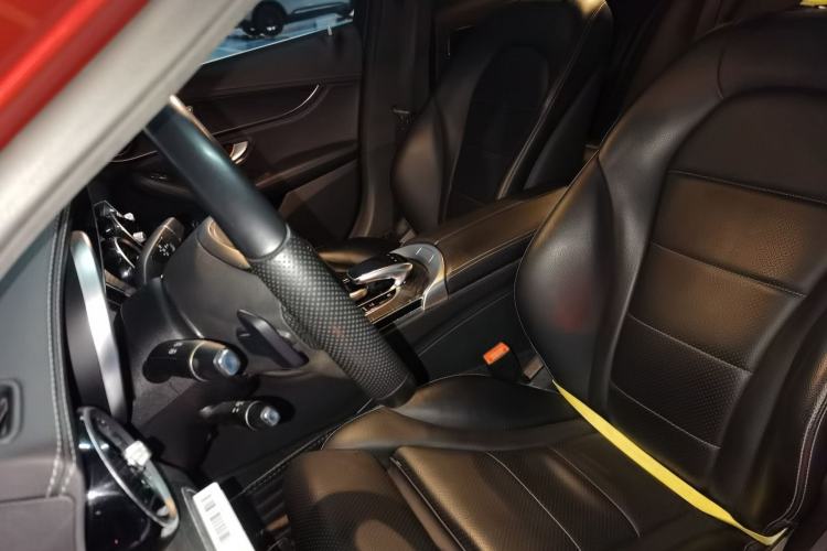 Used Mercedes-Benz C-Class 2015 Restyled C 180 L Sport Edition Left Front Seat