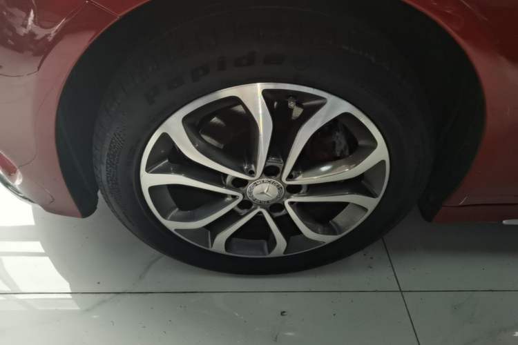 Used Mercedes-Benz C-Class 2015 C 180 L Sport Edition Left Front Wheel Hub