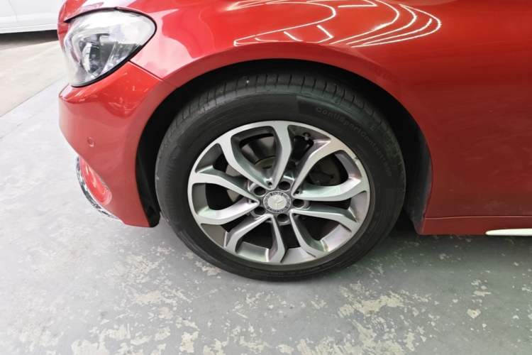 Used Mercedes-Benz C-Class 2015 C 200 L Sport Edition Left Front Wheel Hub