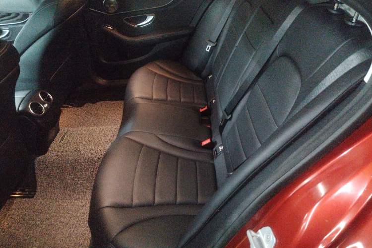 Used Mercedes-Benz C-Class 2015 Revised C 200 L Sport Edition Left Rear Seat