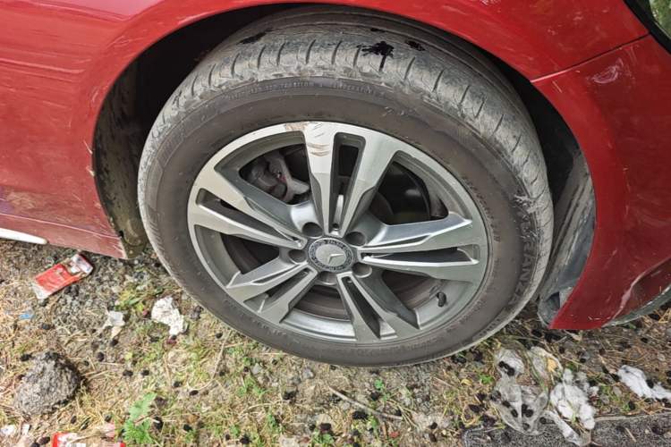 Used Mercedes-Benz C-Class 2015 Revised C 200 L Sport Edition Right Front Wheel Hub