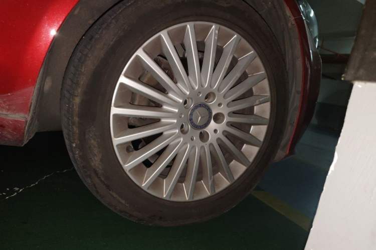 Used Mercedes-Benz C-Class 2015 C 180 L Right Front Wheel Hub
