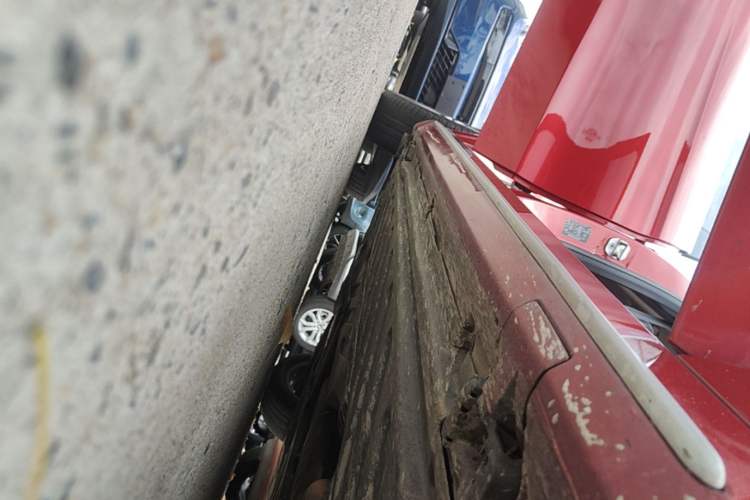 Used Mercedes-Benz C-Class 2015 Restyled C 180 L Sport Edition Right Side Sill