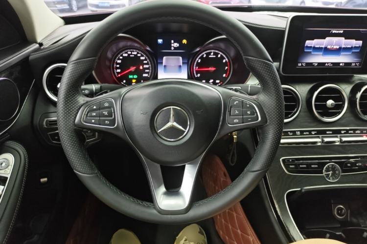 Used Mercedes-Benz C-Class 2015 C 200 L Sport Edition Steering Wheel