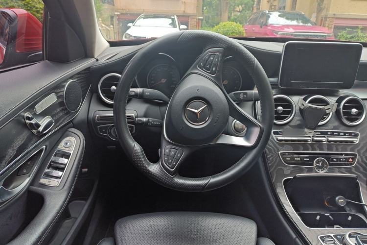 Used Mercedes-Benz C-Class 2015 Revised C 200 L Sport Edition Steering Wheel