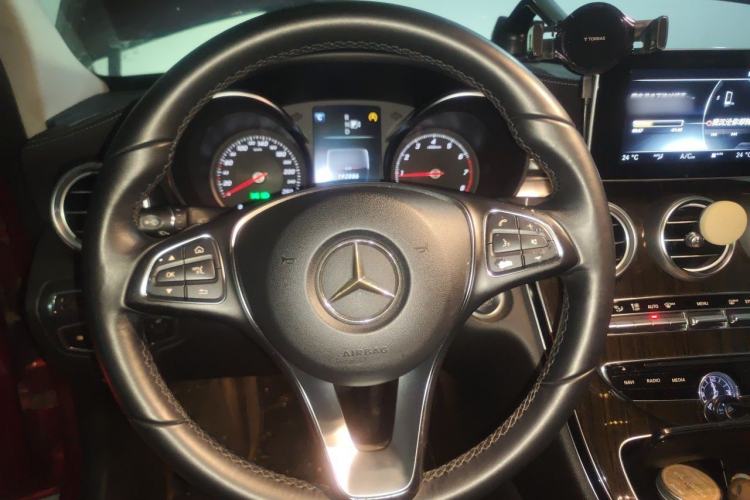 Used Mercedes-Benz C-Class 2015 C 200 L Steering Wheel