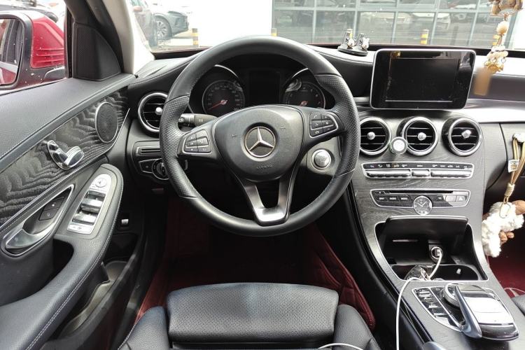 Used Mercedes-Benz C-Class 2015 C 180 L Sport Edition Steering Wheel