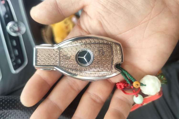 Used Mercedes-Benz C-Class 2015 Restyled C 180 L Sport Edition Vehicle Key