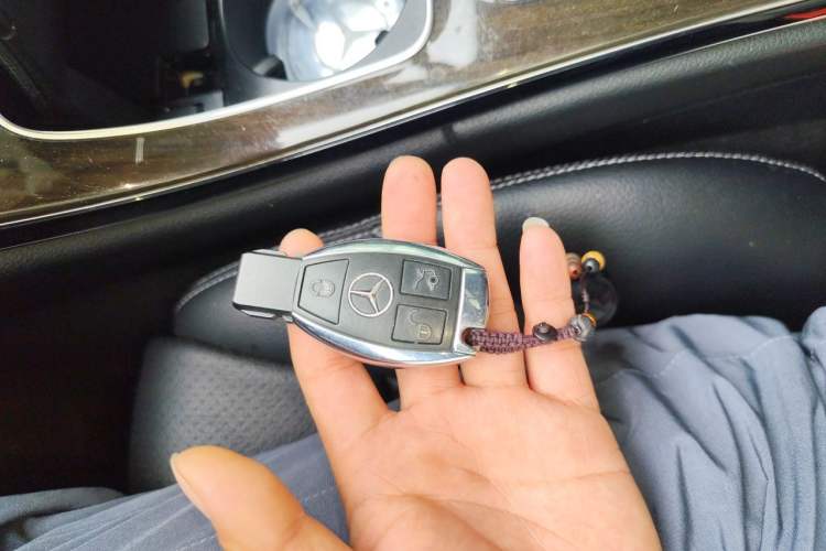 Used Mercedes-Benz C-Class 2015 C 180 L Vehicle Key