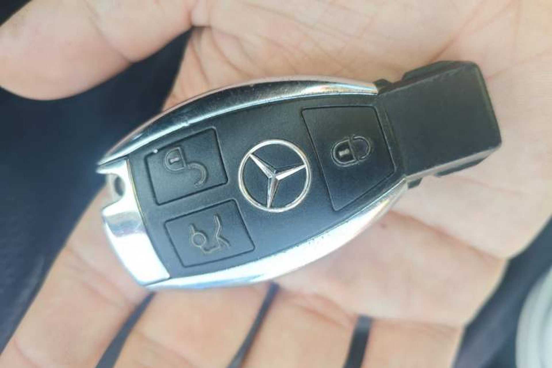 Used Mercedes-Benz C-Class 2015 Restyled C 180 L Sport Edition Vehicle Key