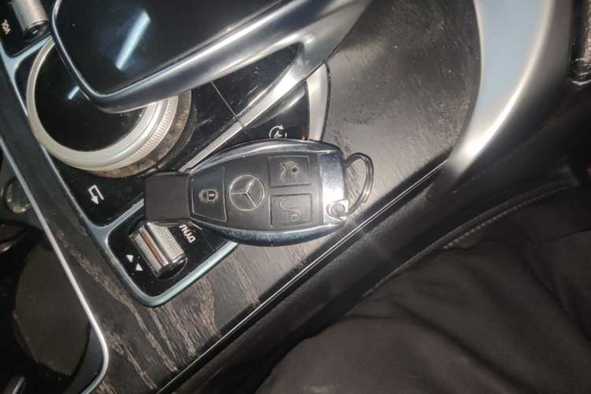 Used Mercedes-Benz C-Class 2015 Restyled C 180 L Sport Edition Vehicle Key