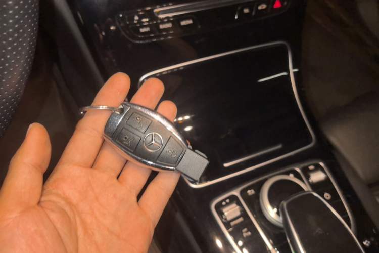 Used Mercedes-Benz C-Class 2015 C 200 Sport Edition 4MATIC Vehicle Key