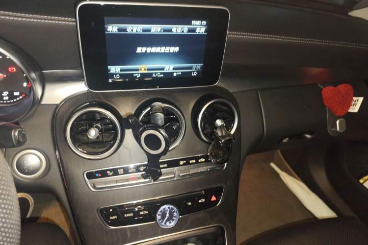 Used Mercedes-Benz C-Class 2015 C 200 L 4MATIC Sport Edition Audio And AC Panel