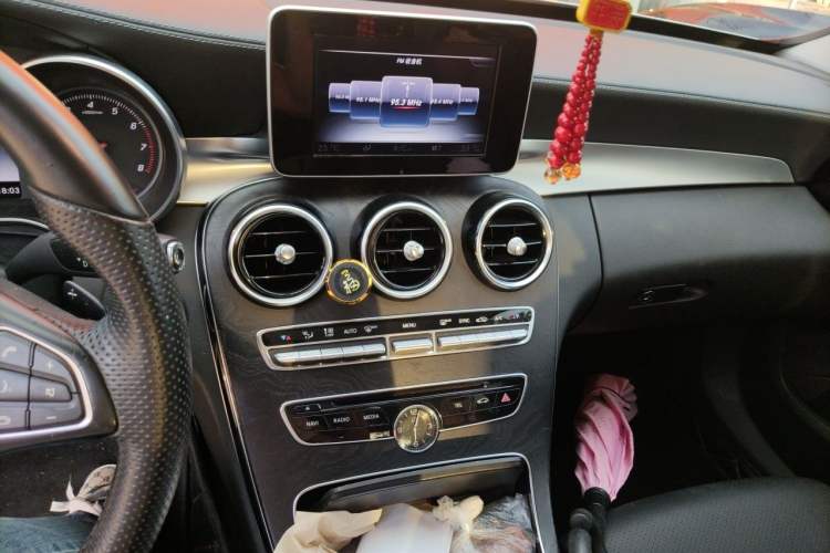 Used Mercedes-Benz C-Class 2015 C 200 L Sport Edition Audio And AC Panel