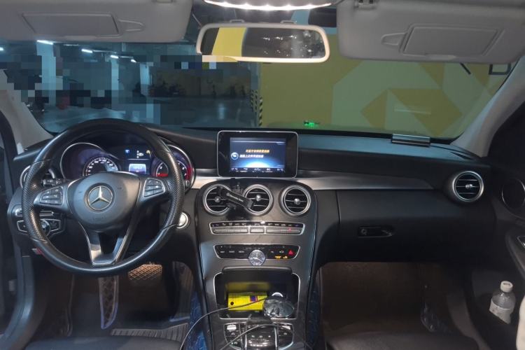 Used Mercedes-Benz C-Class 2015 C 200 station wagon Center Console
