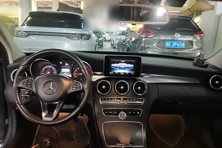 Used Mercedes-Benz C-Class 2015 Revised C 200 L Sport Edition Center Console