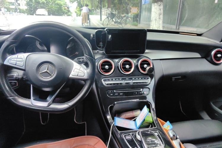 Used Mercedes-Benz C-Class 2015 C 200 Sport Edition Center Console