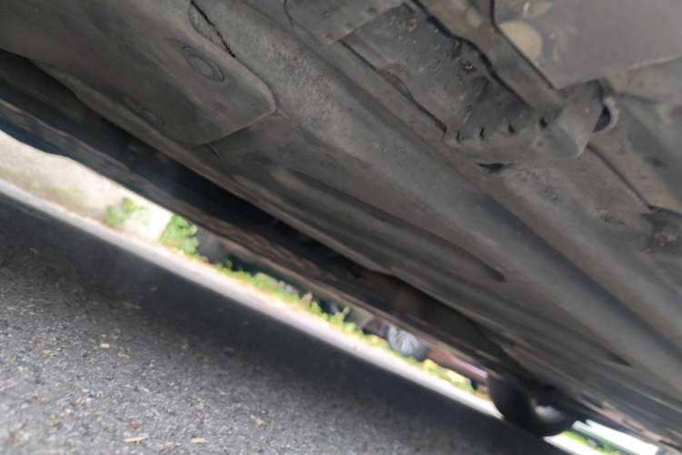 Used Mercedes-Benz C-Class 2015 Revised C 200 L Sport Edition Chassis Front Left