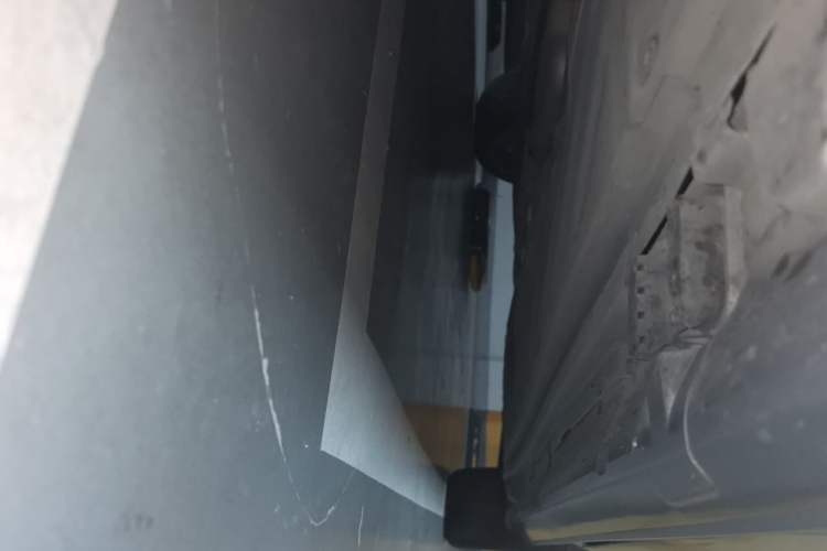 Used Mercedes-Benz C-Class 2015 C 200 station wagon Chassis Front Left