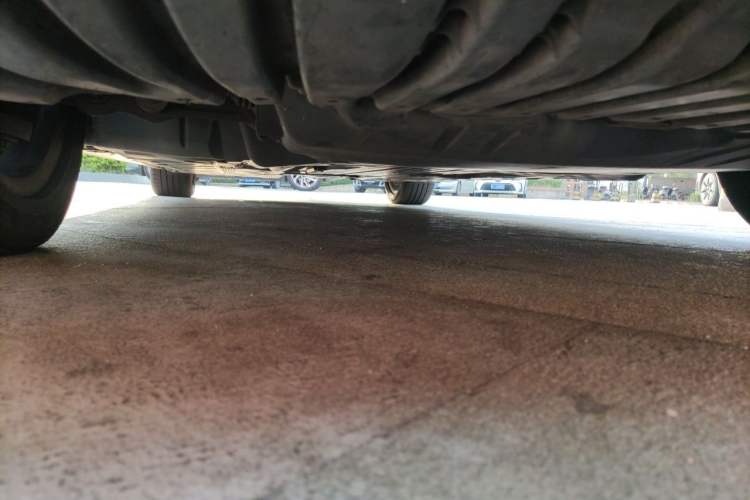 Used Mercedes-Benz C-Class 2015 C 200 L Sport Edition Chassis Front Right