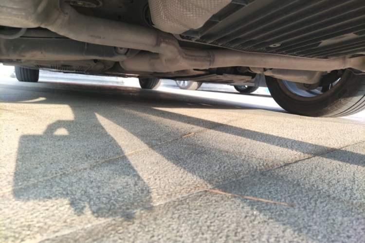 Used Mercedes-Benz C-Class 2015 C 200 L Sport Edition Chassis Rear Left