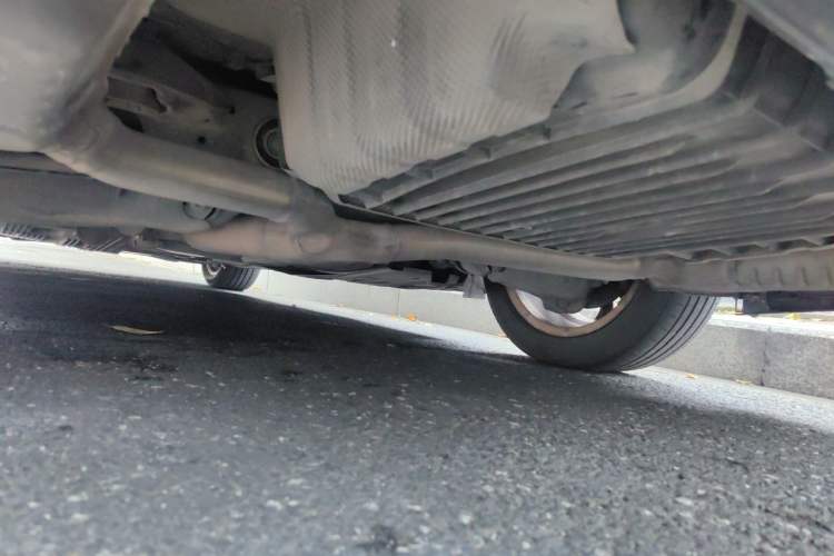 Used Mercedes-Benz C-Class 2015 C 200 Sport Edition Chassis Rear Left
