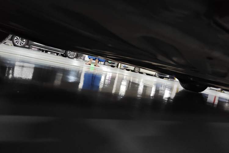 Used Mercedes-Benz C-Class 2015 C 200 Sport Edition Chassis Rear Right